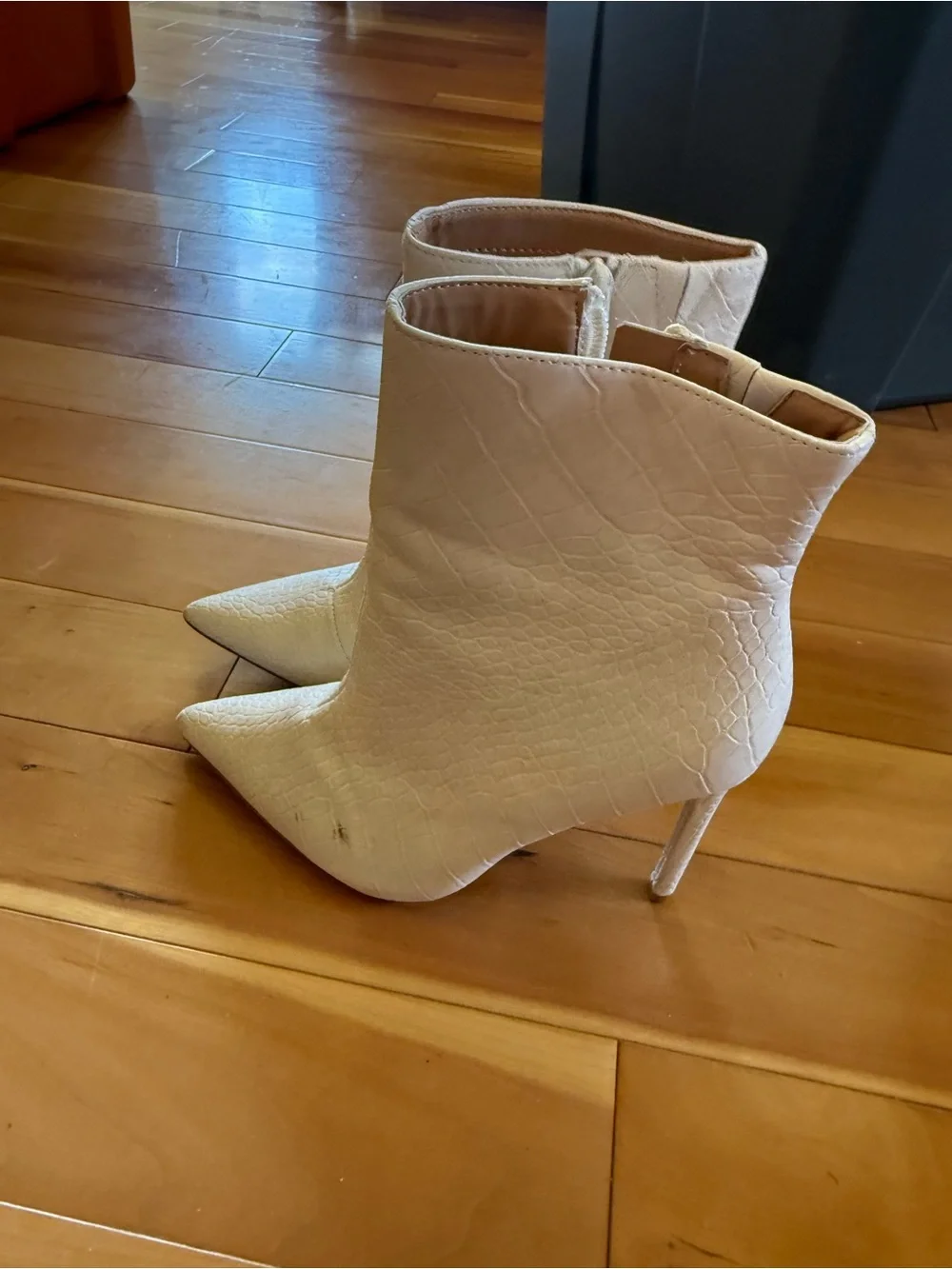 Express Cream Croc-Embossed Pointed Toe Ankle Booties